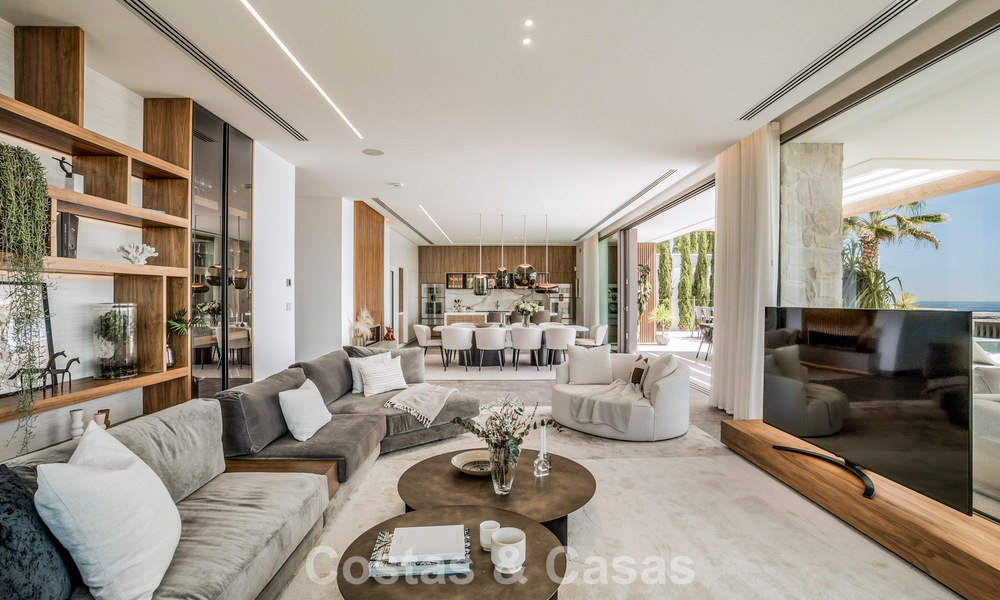 Villa au design avant-gardiste à vendre avec vue panoramique sur la mer, au sein d’un prestigieux resort de golf, Marbella - Benahavís 791009