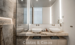 Villa au design avant-gardiste à vendre avec vue panoramique sur la mer, au sein d’un prestigieux resort de golf, Marbella - Benahavís 791032 