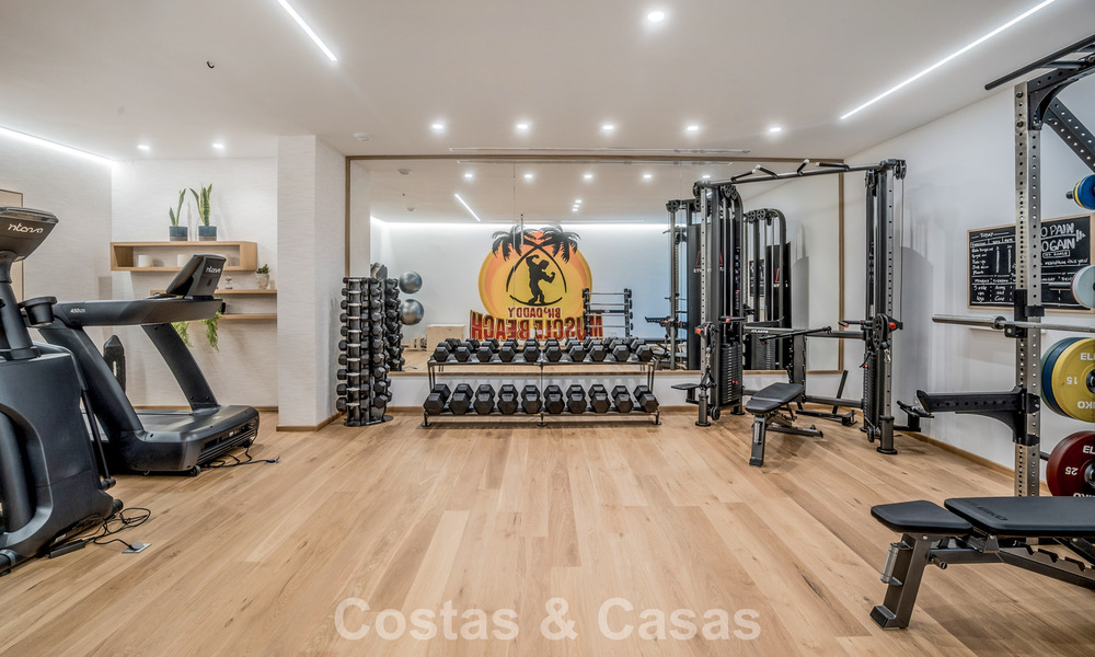 Villa au design avant-gardiste à vendre avec vue panoramique sur la mer, au sein d’un prestigieux resort de golf, Marbella - Benahavís 791054