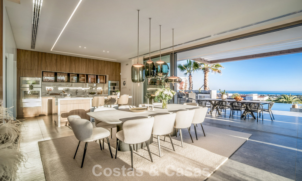 Villa au design avant-gardiste à vendre avec vue panoramique sur la mer, au sein d’un prestigieux resort de golf, Marbella - Benahavís 791069