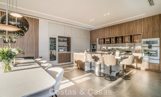 Villa au design avant-gardiste à vendre avec vue panoramique sur la mer, au sein d’un prestigieux resort de golf, Marbella - Benahavís 791070 