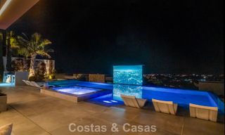 Villa au design avant-gardiste à vendre avec vue panoramique sur la mer, au sein d’un prestigieux resort de golf, Marbella - Benahavís 791079 