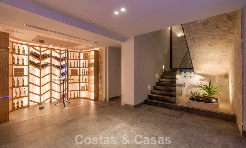 Villa au design avant-gardiste à vendre avec vue panoramique sur la mer, au sein d’un prestigieux resort de golf, Marbella - Benahavís 791082