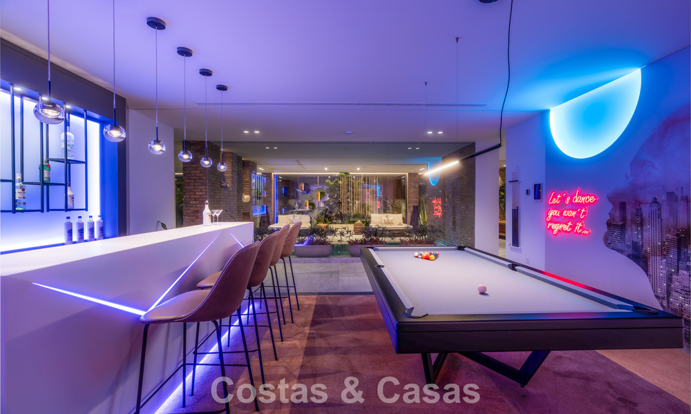 Villa au design avant-gardiste à vendre avec vue panoramique sur la mer, au sein d’un prestigieux resort de golf, Marbella - Benahavís 791083