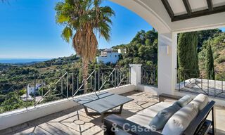 Villa de luxe Espagnole à vendre avec vue sublime sur la mer dans une résidence sécurisée à Benahavís - Marbella 791217 