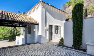 Villa de luxe Espagnole à vendre avec vue sublime sur la mer dans une résidence sécurisée à Benahavís - Marbella 791218 