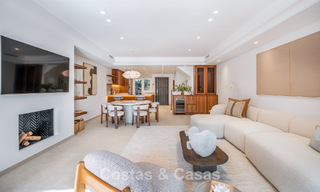 Superbe maison de ville rénovée de 4 chambres à vendre dans une résidence sécurisée sur la Golden Mile de Marbella 791301 