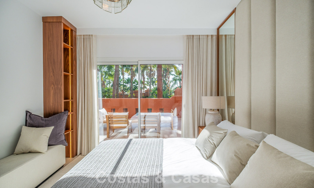 Superbe maison de ville rénovée de 4 chambres à vendre dans une résidence sécurisée sur la Golden Mile de Marbella 791312