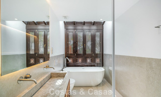 Superbe maison de ville rénovée de 4 chambres à vendre dans une résidence sécurisée sur la Golden Mile de Marbella 791313 