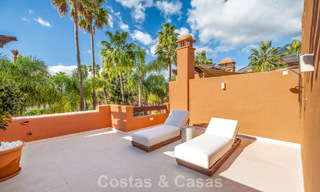 Maison de ville de luxe modernisée de 4 chambres à vendre sur le Golden Mile de Marbella 791350 