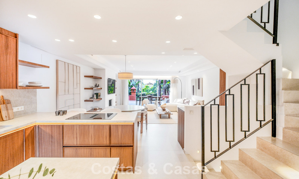 Maison de ville de luxe modernisée de 4 chambres à vendre sur le Golden Mile de Marbella 791354