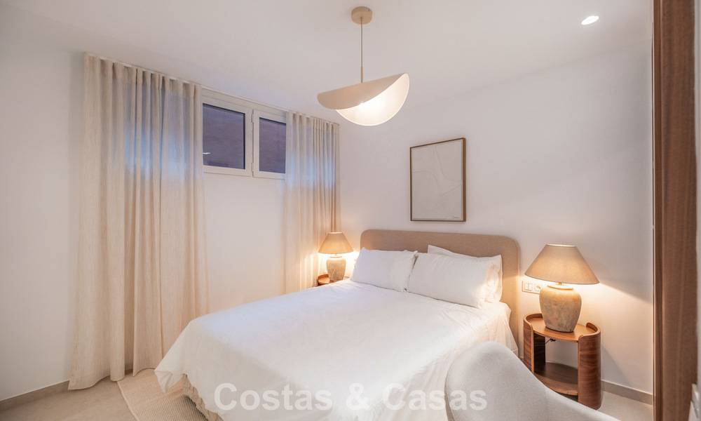 Maison de ville de luxe modernisée de 4 chambres à vendre sur le Golden Mile de Marbella 791364