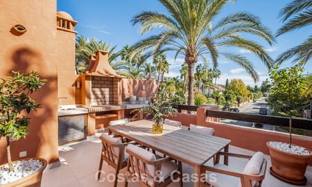 Maison de ville de luxe modernisée de 4 chambres à vendre sur le Golden Mile de Marbella 791372