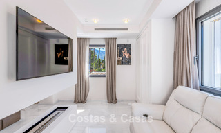 Villa exclusive à vendre, en première ligne de golf, dans une urbanisation prestigieuse à Nueva Andalucía, Marbella 791427 