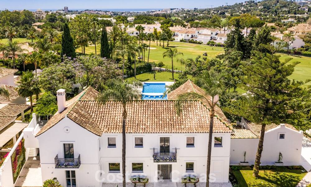 Villa exclusive à vendre, en première ligne de golf, dans une urbanisation prestigieuse à Nueva Andalucía, Marbella 791447