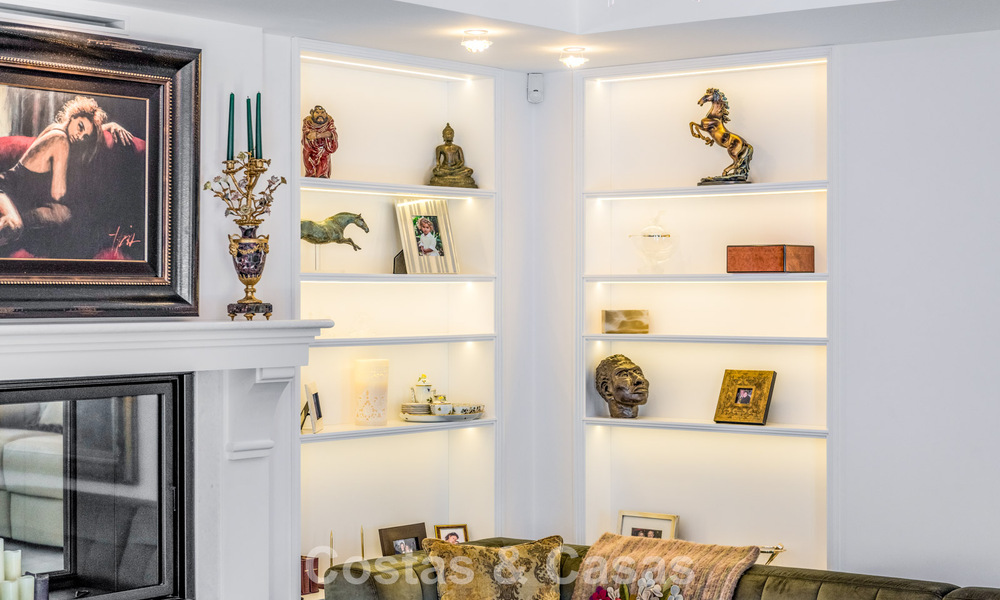 Villa exclusive à vendre, en première ligne de golf, dans une urbanisation prestigieuse à Nueva Andalucía, Marbella 791462