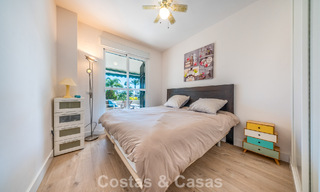 Appartement contemporain rénové à vendre à Nueva Andalucía, à distance de marche de la plage et de Puerto Banús, Marbella 790907 