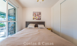 Appartement contemporain rénové à vendre à Nueva Andalucía, à distance de marche de la plage et de Puerto Banús, Marbella 790908 