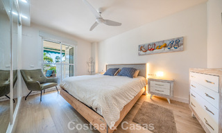 Appartement contemporain rénové à vendre à Nueva Andalucía, à distance de marche de la plage et de Puerto Banús, Marbella 790911 