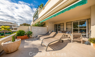 Appartement contemporain rénové à vendre à Nueva Andalucía, à distance de marche de la plage et de Puerto Banús, Marbella 790916 