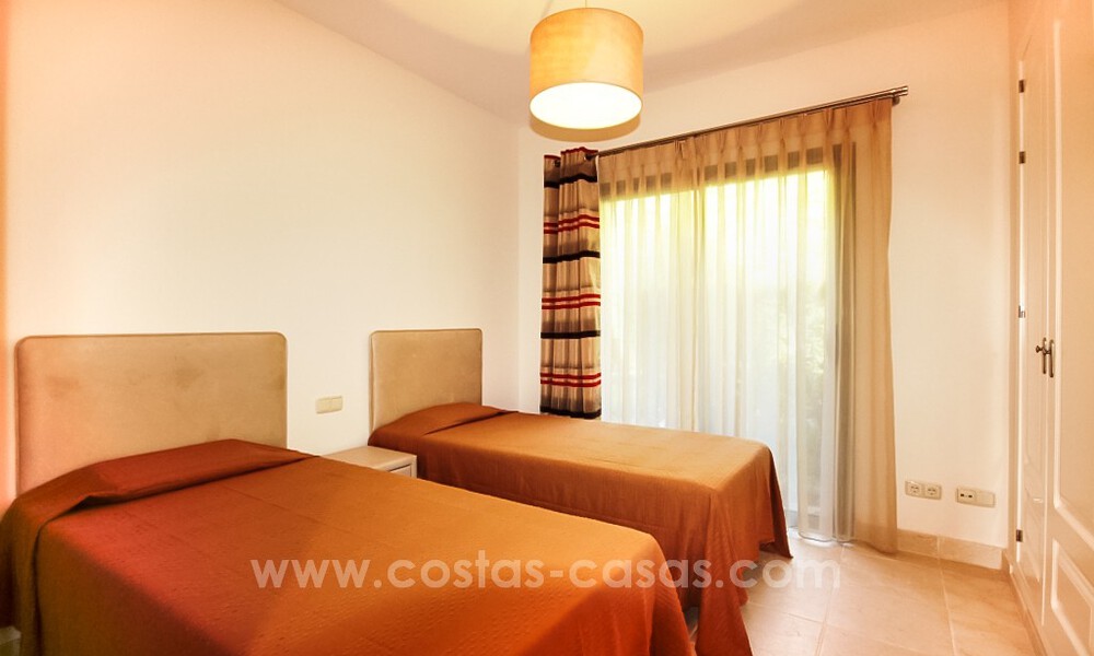 Benatalaya : Appartements de luxe en première ligne de golf à vendre dans la région de Marbella - Benahavis. 791112