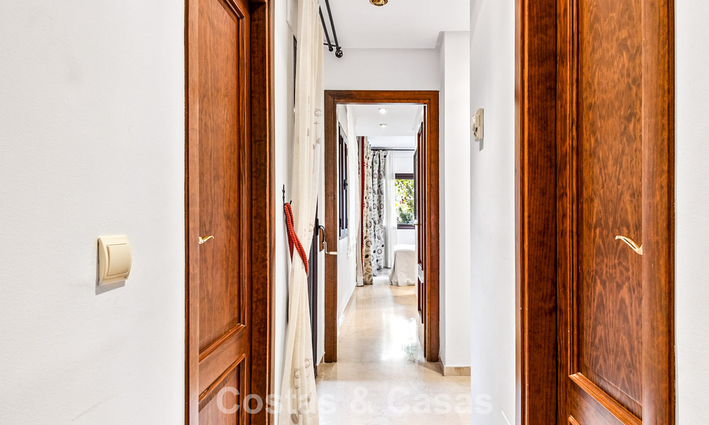 Appartement prêt à emménager à vendre à deux pas de la plage à Marbella Est 791490