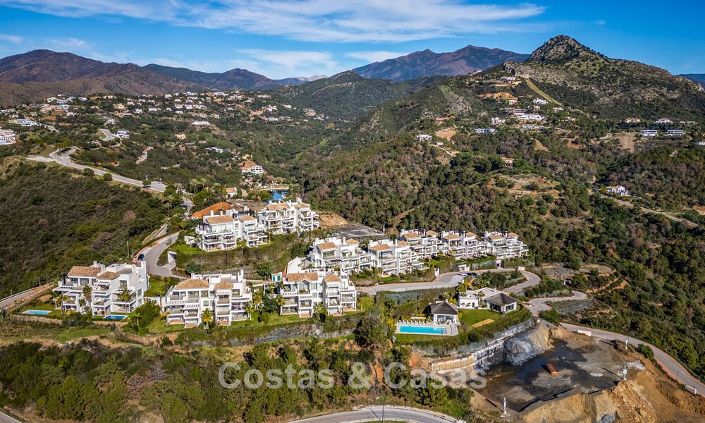 Appartement de luxe de 3 chambres à vendre avec vue panoramique sur la mer dans un resort privé à Marbella - Benahavis 791535