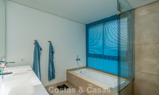 Appartement de luxe de 3 chambres à vendre avec vue panoramique sur la mer dans un resort privé à Marbella - Benahavis 791546 