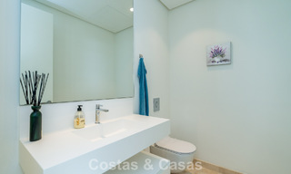 Appartement de luxe de 3 chambres à vendre avec vue panoramique sur la mer dans un resort privé à Marbella - Benahavis 791548 