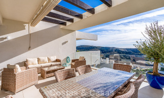 Appartement de luxe de 3 chambres à vendre avec vue panoramique sur la mer dans un resort privé à Marbella - Benahavis 791572 