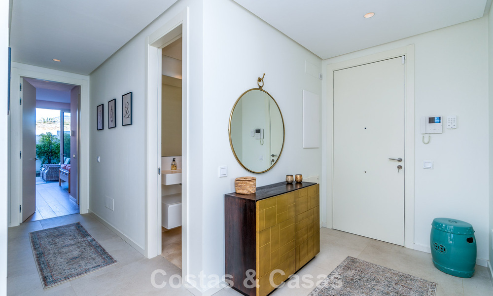 Appartement de luxe de 3 chambres à vendre avec vue panoramique sur la mer dans un resort privé à Marbella - Benahavis 791576