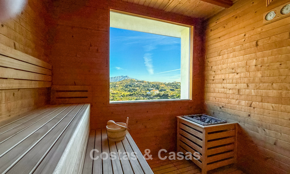 Appartement de luxe de 3 chambres à vendre avec vue panoramique sur la mer dans un resort privé à Marbella - Benahavis 791585