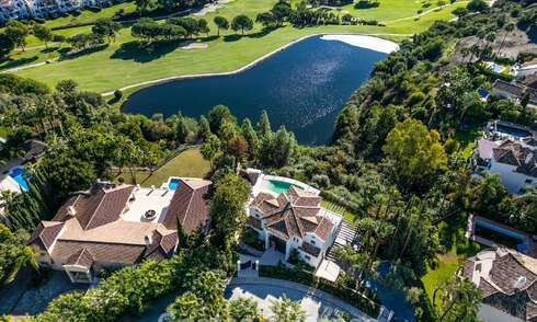 Villa de prestige en première ligne de golf à vendre à Marbella - Benahavís 791625