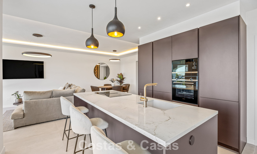 Appartement de luxe à vendre avec vues spectaculaires dans un prestigieux enclave de golf à La Quinta, Benahavís - Marbella 791529