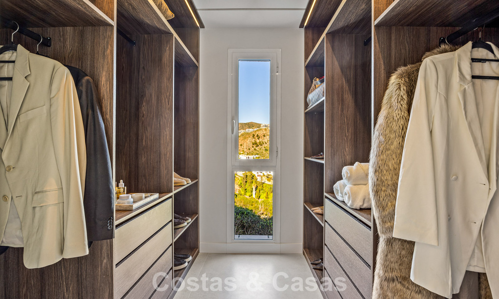 Appartement de luxe à vendre avec vues spectaculaires dans un prestigieux enclave de golf à La Quinta, Benahavís - Marbella 791533