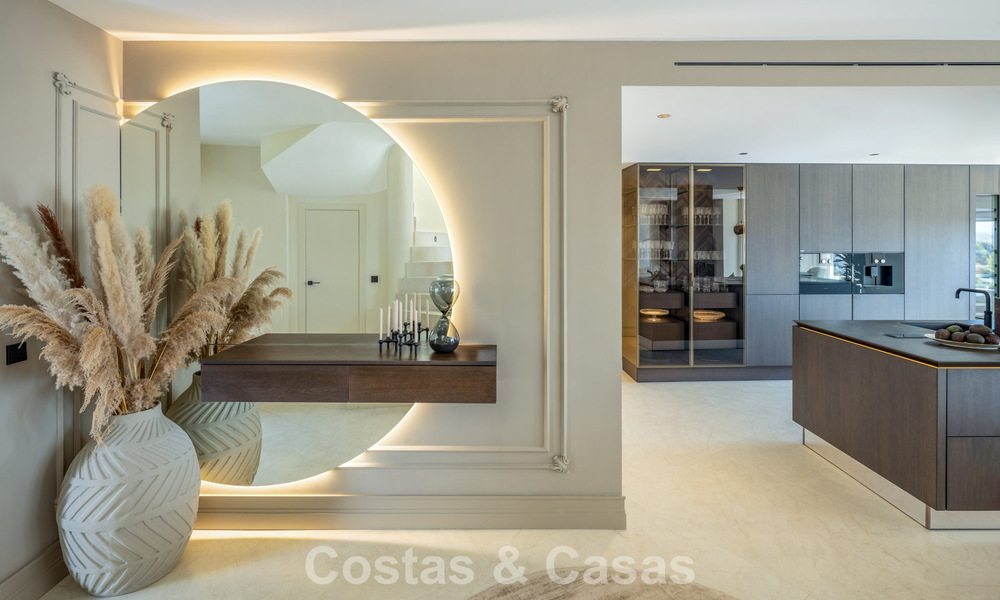 Penthouse duplex exclusif avec piscine privée et vue panoramique sur la mer à vendre sur la Golden Mile de Marbella 791639