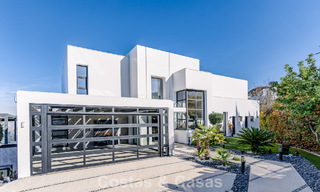 Villa de luxe moderne et entièrement neuve avec vue sur la mer à vendre dans un resort de golf à Mijas, Costa del Sol 791686 