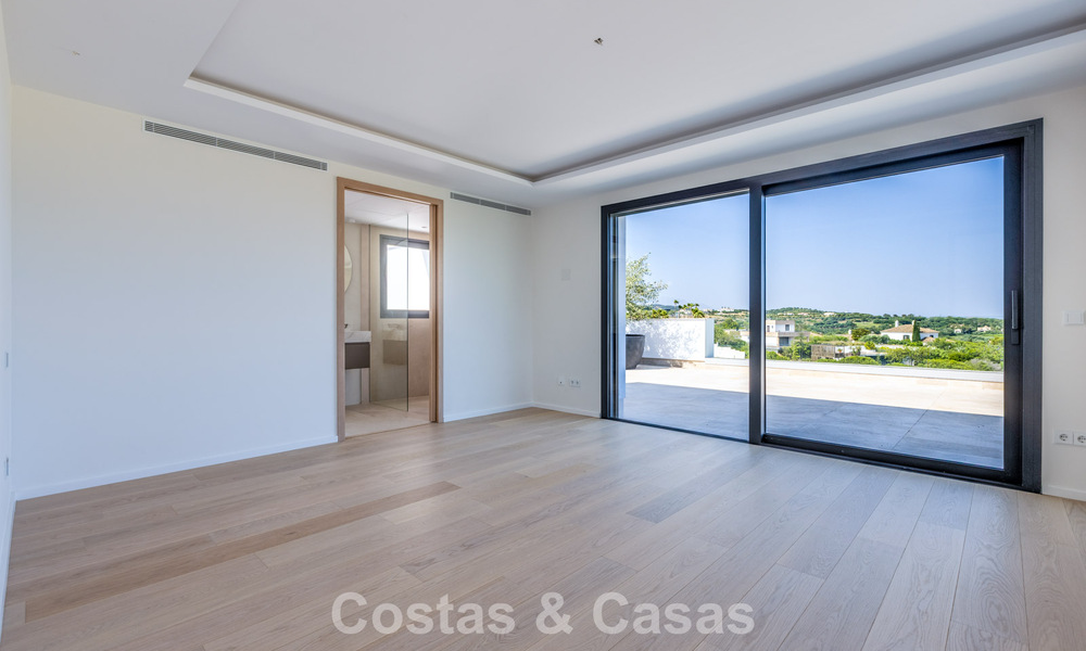 Villa de luxe neuve au design contemporain avancé à vendre à Sotogrande Alto, Costa del Sol 791844