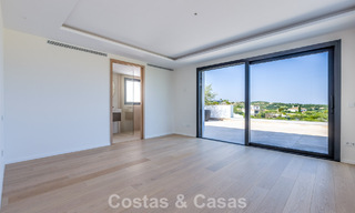 Villa de luxe neuve au design contemporain avancé à vendre à Sotogrande Alto, Costa del Sol 791844 