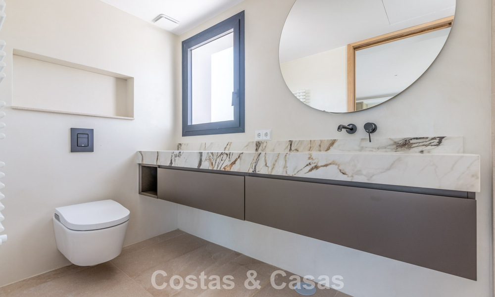 Villa de luxe neuve au design contemporain avancé à vendre à Sotogrande Alto, Costa del Sol 791846