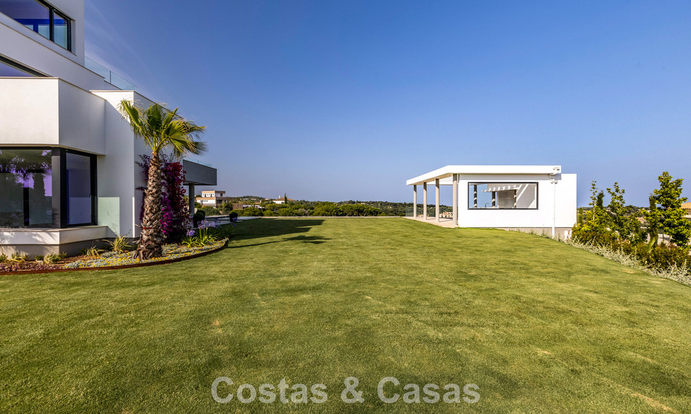 Villa de luxe neuve au design contemporain avancé à vendre à Sotogrande Alto, Costa del Sol 791857