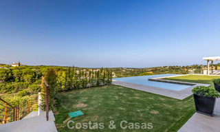 Villa de luxe neuve au design contemporain avancé à vendre à Sotogrande Alto, Costa del Sol 791875 