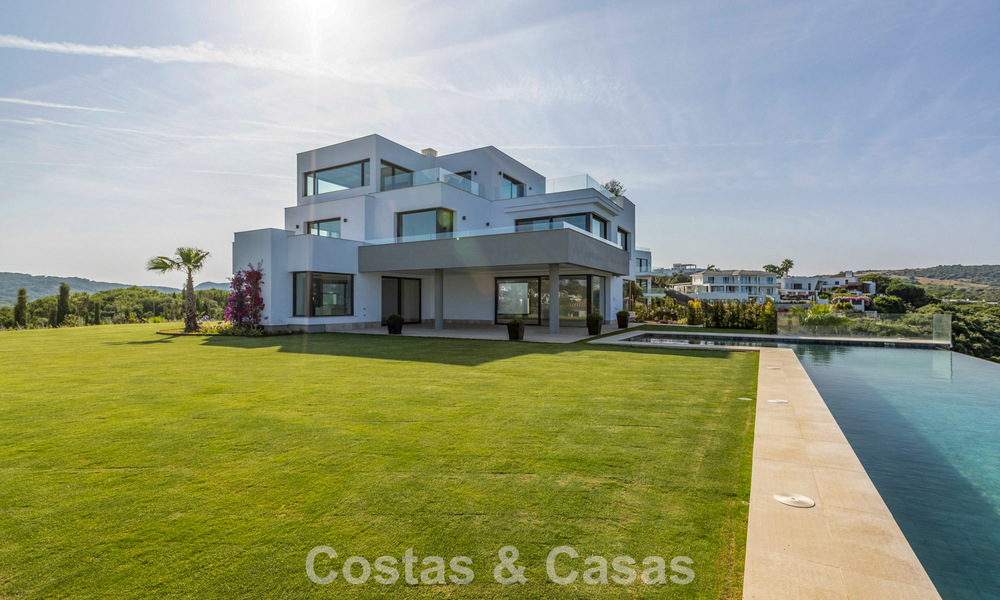 Villa de luxe neuve au design contemporain avancé à vendre à Sotogrande Alto, Costa del Sol 791881
