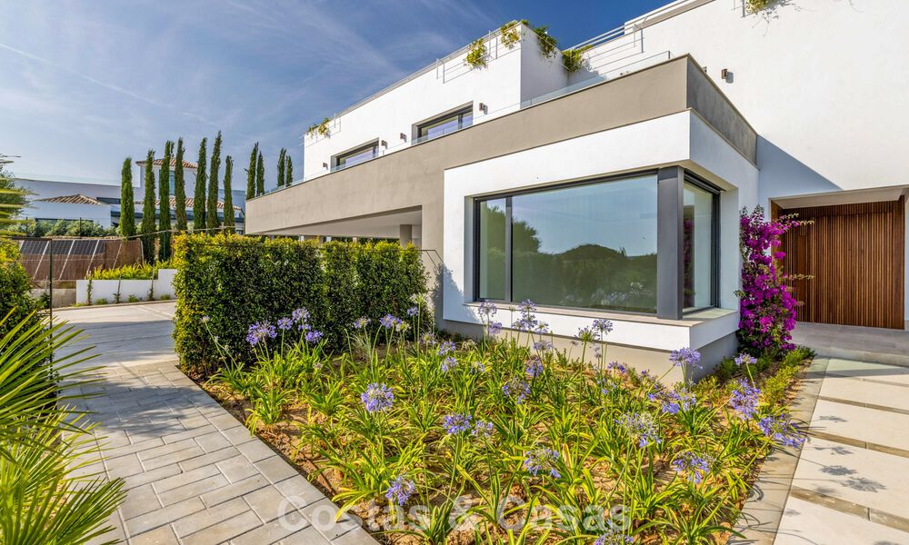 Villa de luxe neuve au design contemporain avancé à vendre à Sotogrande Alto, Costa del Sol 791884