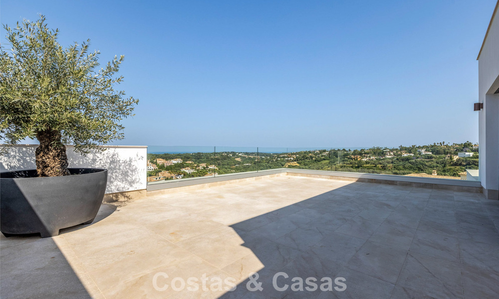 Villa de luxe neuve au design contemporain avancé à vendre à Sotogrande Alto, Costa del Sol 791886