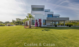 Villa de luxe neuve au design contemporain avancé à vendre à Sotogrande Alto, Costa del Sol 791887 
