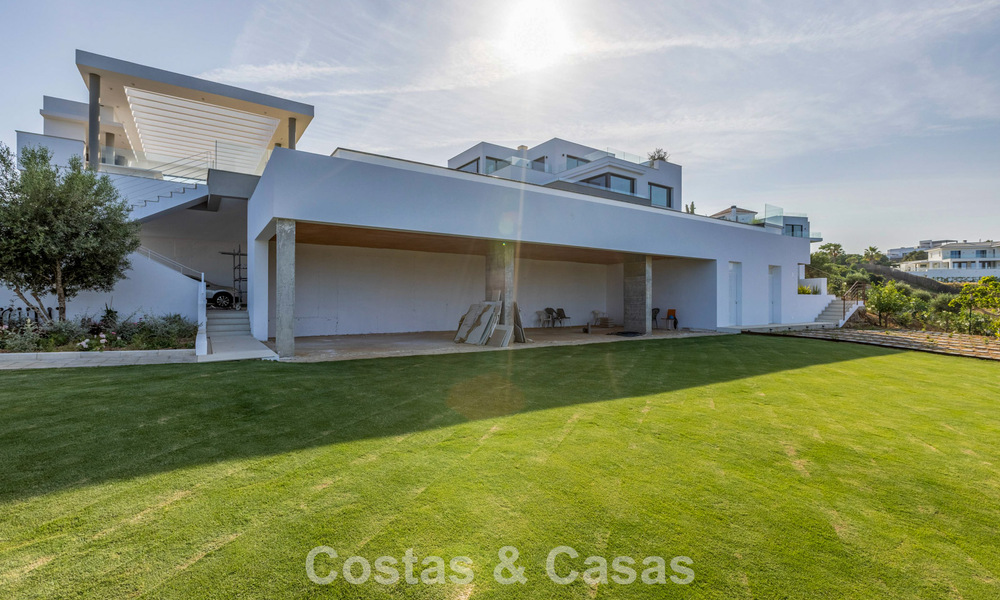 Villa de luxe neuve au design contemporain avancé à vendre à Sotogrande Alto, Costa del Sol 791892