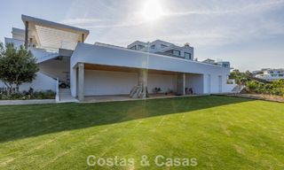 Villa de luxe neuve au design contemporain avancé à vendre à Sotogrande Alto, Costa del Sol 791892 