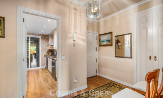 Appartement à vendre dans une urbanisation exclusive en bord de mer entre Puerto Banús et San Pedro, Marbella 792046 