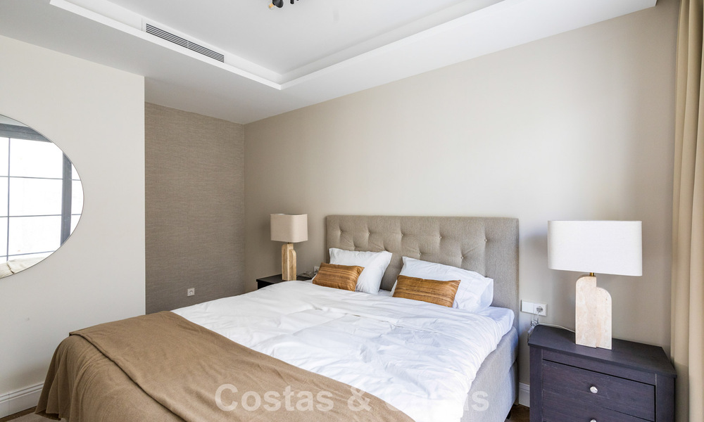 Villa de standing luxueusement rénovée à vendre à Marbella - Benahavís 792024